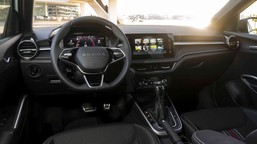 nowa skoda już w polsce. ma mocny silnik, jest oszczędna i wygodna. cena?