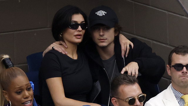 Kylie Jenner és Timothée Chalamet teniszmeccsen jártak: le sem lehetett őket vakarni egymásról