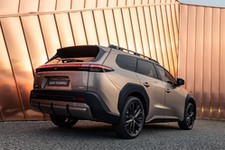 Nowa Toyota zamiast RAV4. Cena? Ma rekordowy bagażnik i gwarancję na 1 milion kilometrów