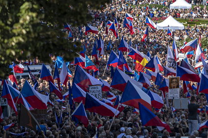 Tysiące Czechów na ulicach Pragi. Protestują przeciwko cenom energii