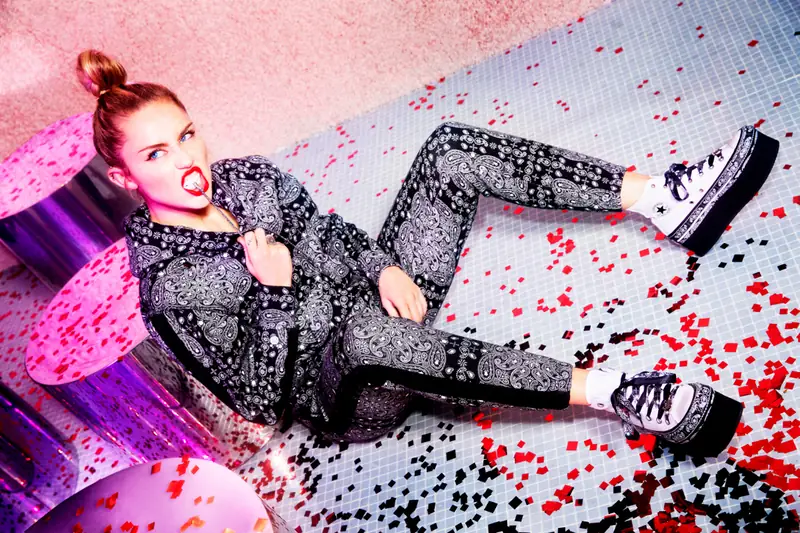 Miley Cyrus x Converse