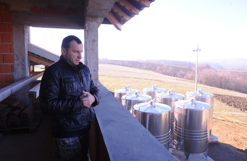 Nenad Jezdić imanje