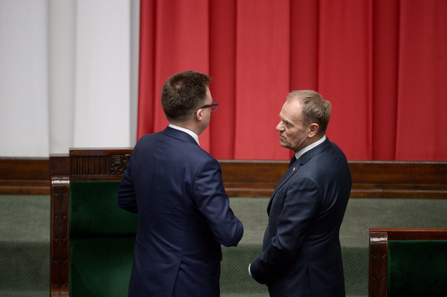 Premier Donald Tusk i marszałek Sejmu Szymon Hołownia