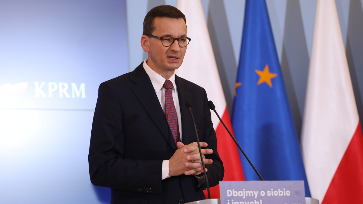 Koronawirus. Szczepienia. Morawiecki napisał list do seniorów