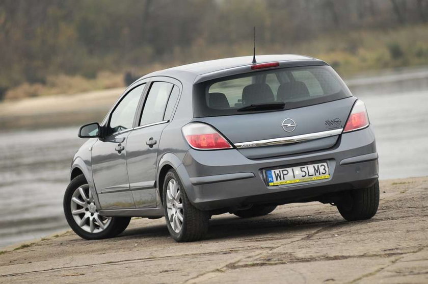 Opel, Opel Astra III, Astra III, samochód, auto, osobówka,