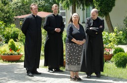 Podstępny QUIZ o serialu "Ranczo". Kto był kim w Wilkowyjach? Proboszcz, wójt, Czerepach...