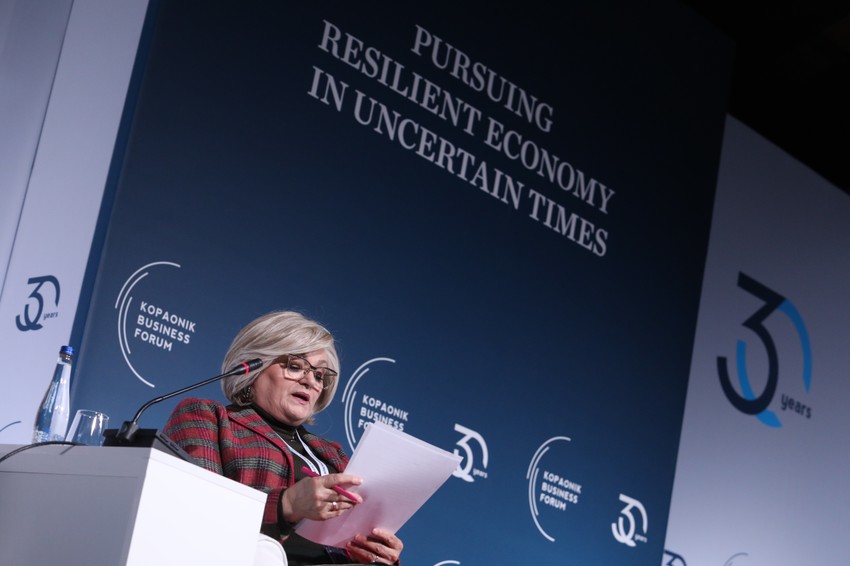 Jorgovanka Tabaković