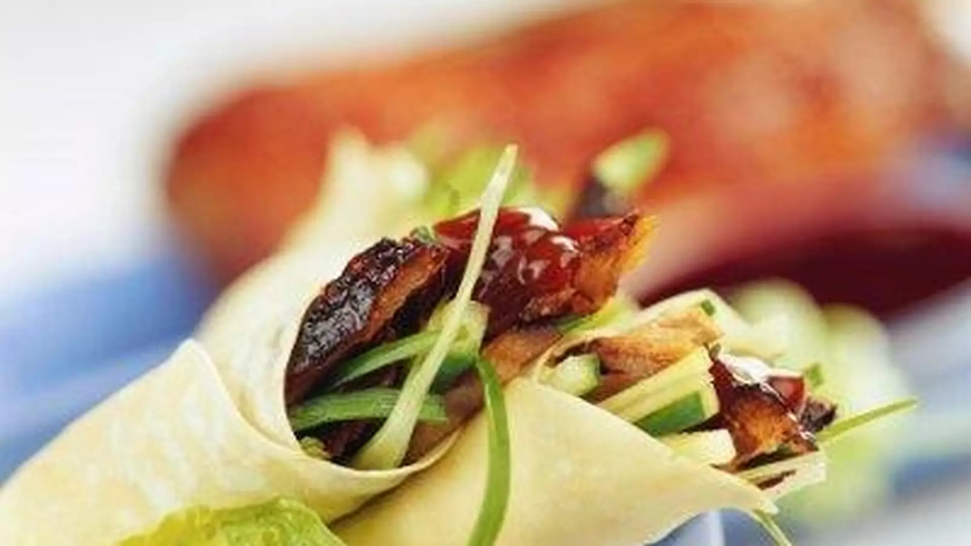 Kaczka po pekińsku – orientalny smakowych na twoim stole!