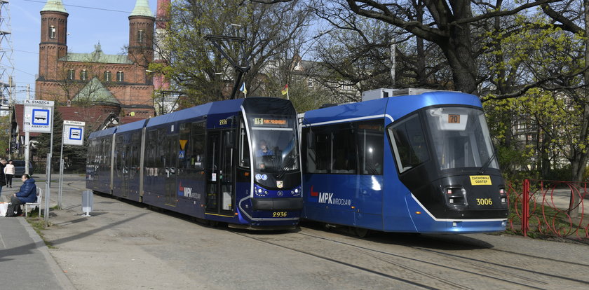 W weekendy na ulice Wrocławia wyjadą tylko autobusy i tramwaje niskopodłogowe