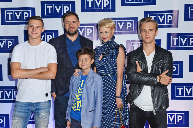 Aktorzy z serialu "Rodzinka.pl"