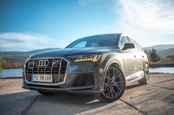 Samochody na celowniku hakerów z Rosji. Uwaga na ogłoszenie o Audi Q7