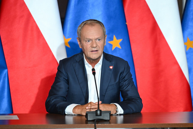 Gdańsk, 31.08.2024. Premier Donald Tusk na spotkaniu z członkami Rady Ministrów, 31 bm. w Gdańsku, w związku z 44. rocznicą podpisania Porozumień Sierpniowych. (sko) PAP/Marcin Gadomski