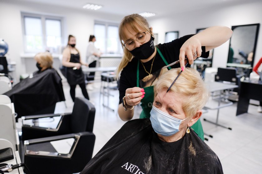 Uczennice z CKZiU w Sosnowcu zrobią Was na bóstwo