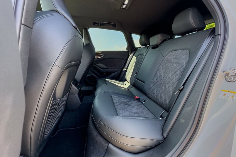 Nowe Audi A5 e-hybrid quattro