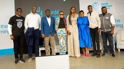 From left to right: Tayo Osiyemi - CEO, Harde Business SchoolDavid Adebayo - Group Head, Products & Partnerships, Sterling BankEmmanuel Tarfa - Co-Founder, Enzo Krypton, & CompanyDr. Kaffy Shafau (Kaffy) - DancepreneurMosunmola Nicole Akinwamide (MNA) - CEO, IPC EventsIfe Durosinmi-Etti - Founder, HerconomyJosh2funny - ComedianOto Ebe - Team Lead, Learning & Development, Harde Business School at the launch of the expert-led courses in Lagos