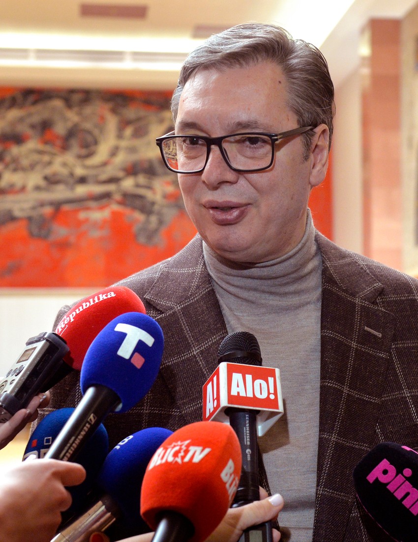 Vučić kaže da je nečija namera da Srbe udalji što dalje od KiM