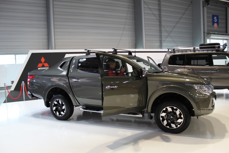Mitsubishi L200