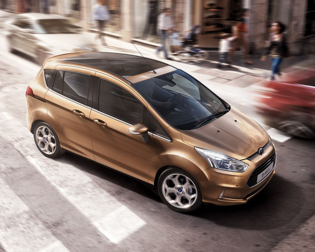 Nowy Ford B-MAX. Zobacz, jak działa rewolucyjny system drzwi