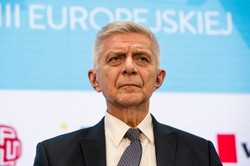 Gorąca debata. Marek Belka o "politycznej gangrenie w stylu Polski Kaczyńskiego"