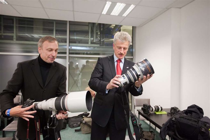 Minister z żoną bawili w Chinach. Za nasze! Wydali...