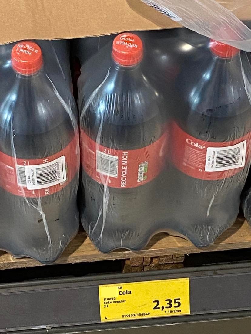 Lukáša cena obľúbeného nápoja dorazila. 