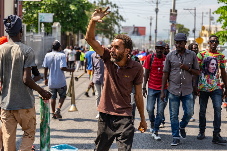Demonstracje po rezygnacji haitańskiego premiera Ariela Henry'ego, Port-au-Prince, Haiti, 12 marca 2024 r.