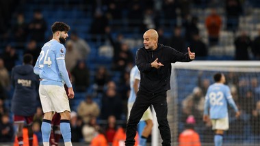 piłkarze manchesteru city muszą trzymać dietę w święta. ci z nadwagą zostaną surowo ukarani