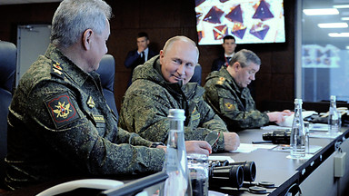 Putin na wojskowych manewrach. Spotkanie z dowódcami za zamkniętymi drzwiami