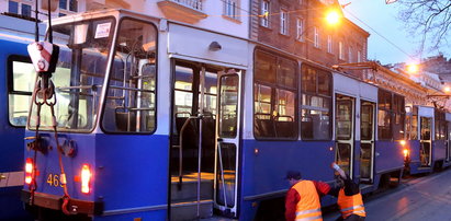 Pod Bagatelą wykoleił się tramwaj