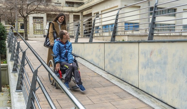 Muškarac u kolicima - ilustracija