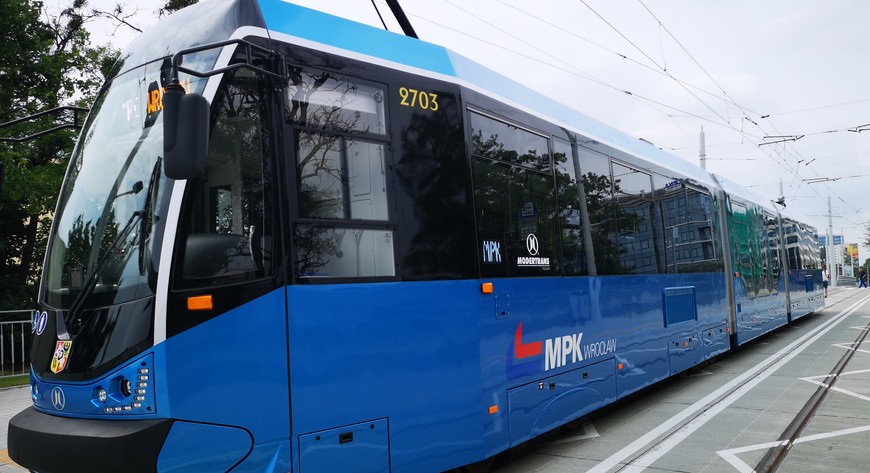 Dwie specjalne linie tramwajowe zawiozą kibiców w środę 1 czerwca za darmo na Tarczyński Arenę. Jest jeden warunek. Trzeba mieć bilet na mecz Polska-Walia