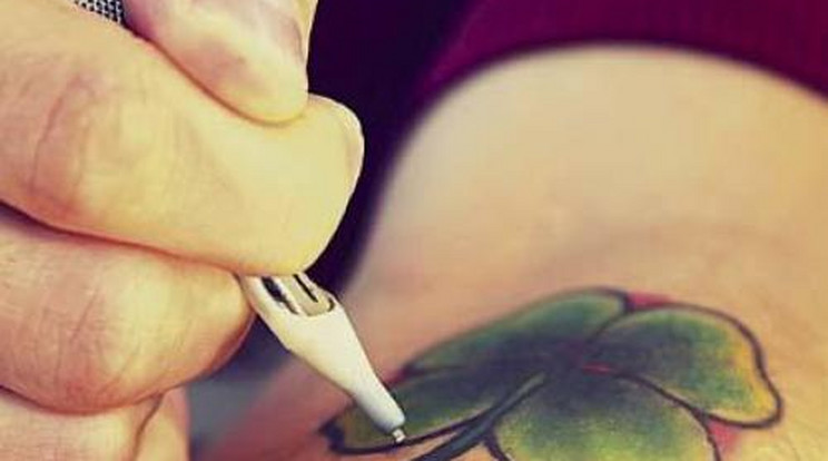 Tetoválás: Kockázatos a szerencsében bízni