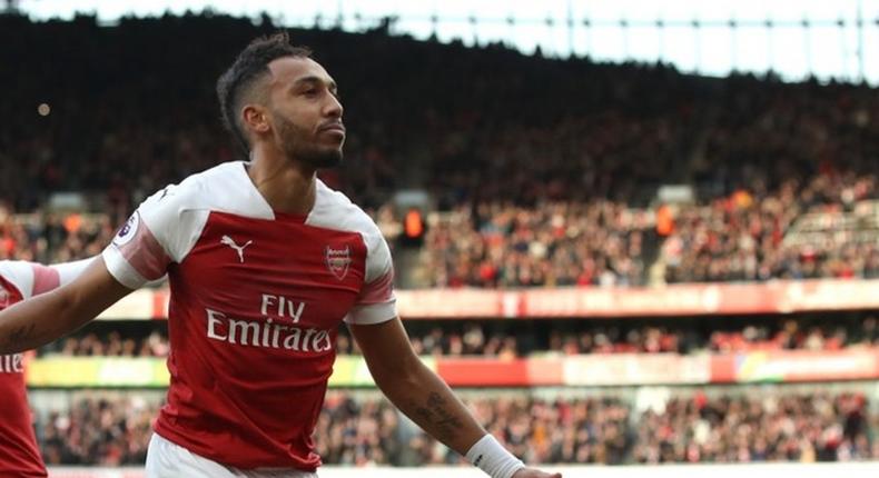 Spurs fan fined after throwing banana skin at Arsenal's Aubameyang