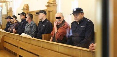 Mieszkańcy bronią sąsiadów oskarżonych o molestowanie dziecka