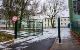 -29 stopni i zamknięte szkoły. zajęcia odwołane w wielu gminach północno-wschodniej polski