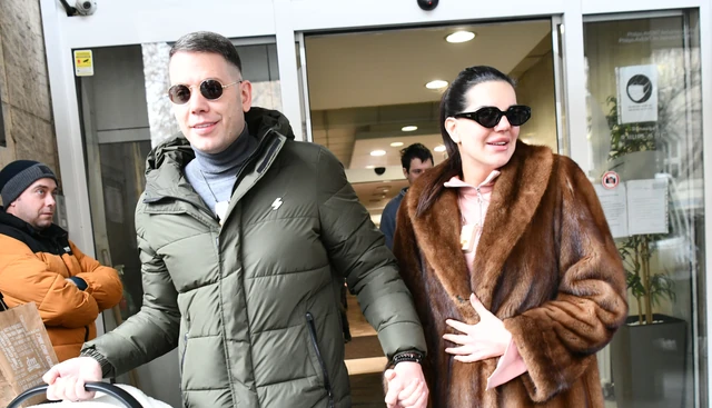 VELIKO SLAVLJE u domu Bogdana Srejovića i Jovane Ljubisavljević: Misica se odmah pohvalila, pokazala slike