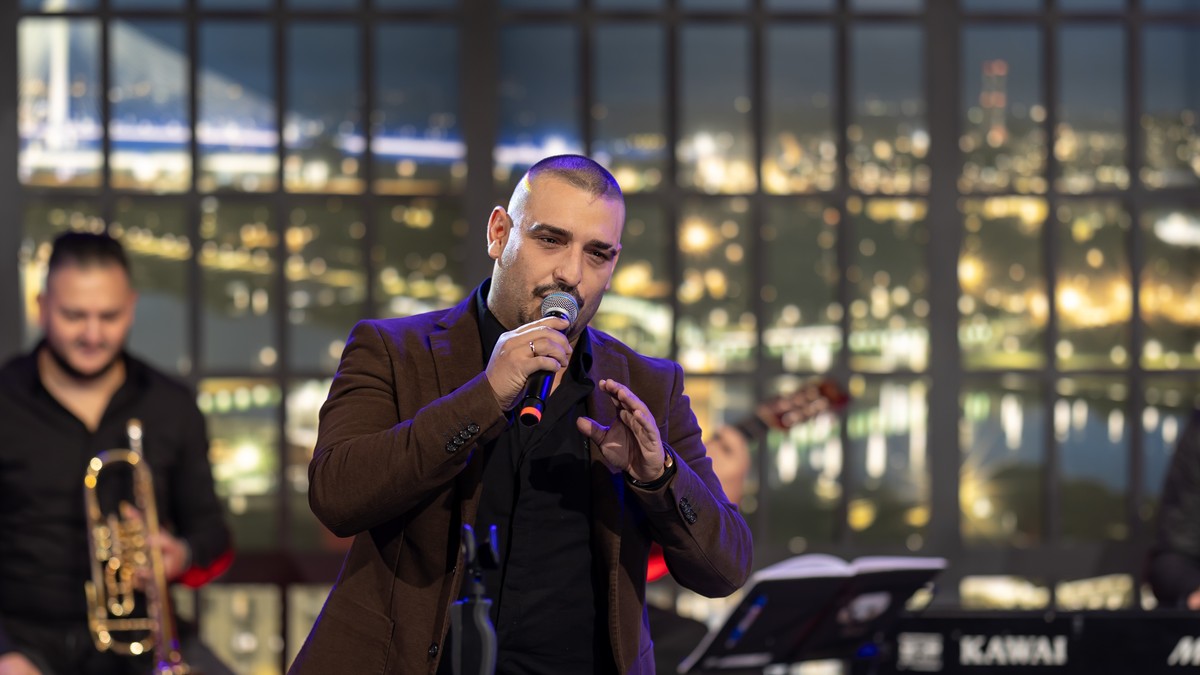 "PRVI PUT U ŽIVOTU SAM SKROZ TREZAN" Darko Lazić promenio životne navike nakon saobraćajne nesreće: "Batalio sam i volan" Kép