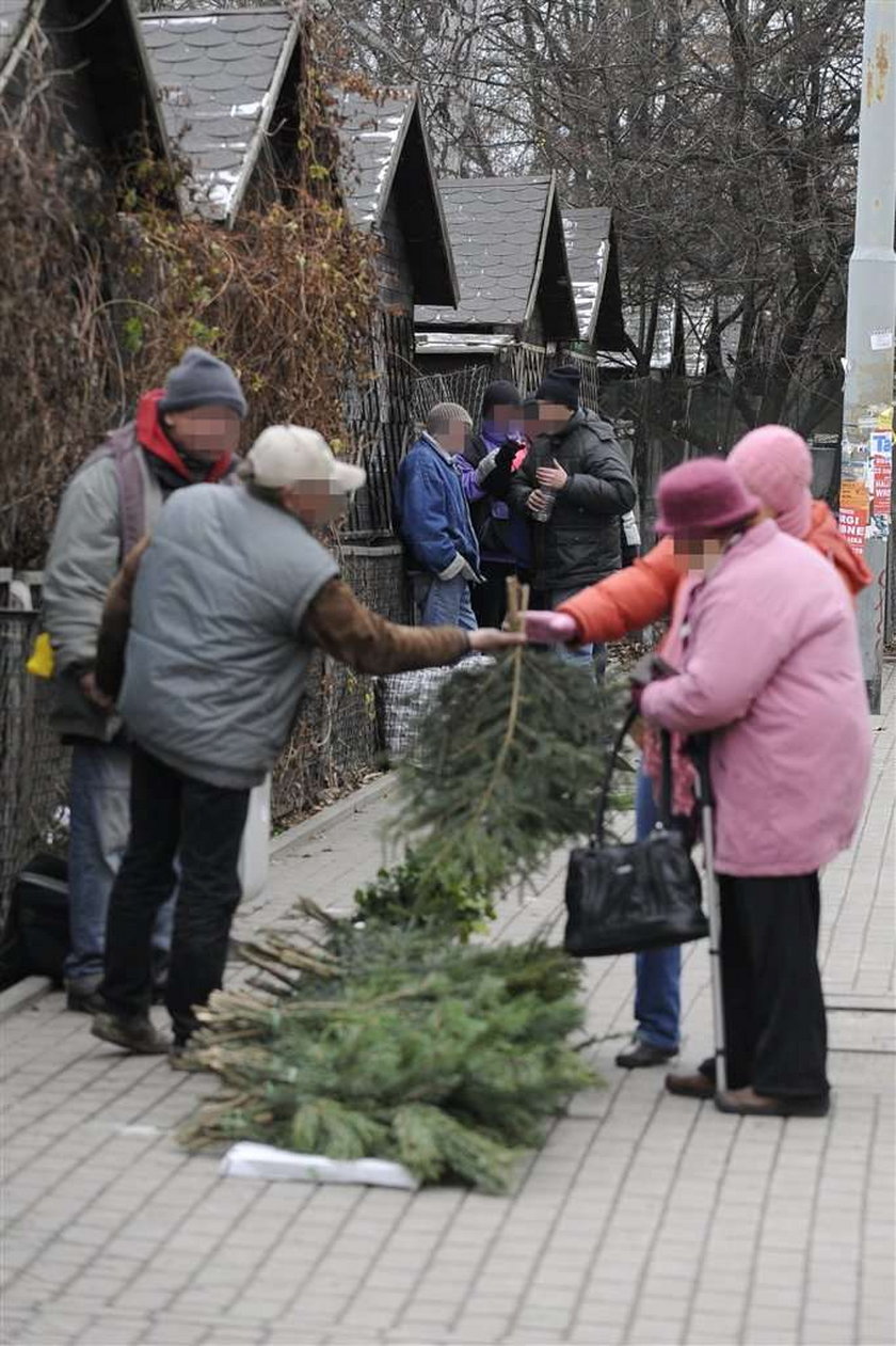 Handlują i piją