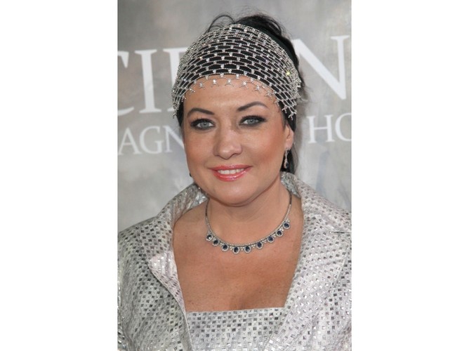 Ozdoba na głowie Alicji Węgorzewskiej-Whiskerd.