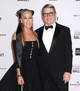 Sarah Jessica Parker és Matthew Broderick közel 30 éve házasok. Házasságuk alatt szembesültek a távolság nehézségével, amikor Parker a Szex és New York forgatása miatt hónapokat töltött távol a családjától. 