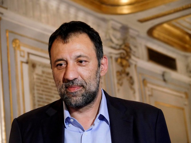 Vlade Divac