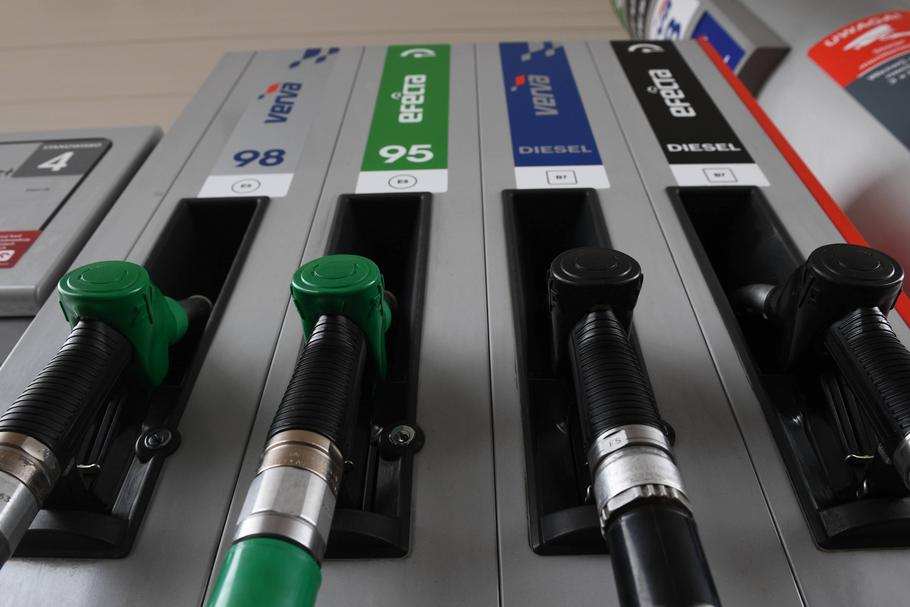 Ekonomiści spodziewali się mocniejszego wzrostu cen paliw w czerwcu. Według GUS podrożały o 1,1 proc.