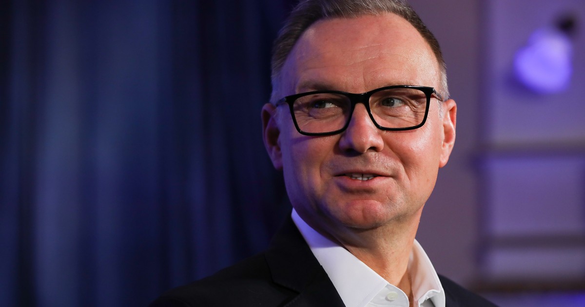 Andrzej Duda i jego nowe Porsche. Gądek: chce pokazać, iż coś mu się w życiu udało