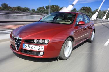 Używana Alfa Romeo 159 - kusi stylem, zniechęca problemami