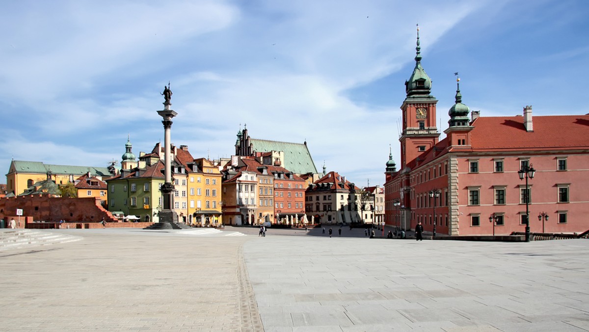 Stworzenie Listy Skarbów Dziedzictwa dla cennych zabytków ruchomych i możliwość przedłużania pozwolenia na wywóz zabytków w celach wystawienniczych lub jako wyposażenie np. ambasad zakłada nowela ustawy o ochronie zabytków, która trafiła do sejmowej podkomisji.