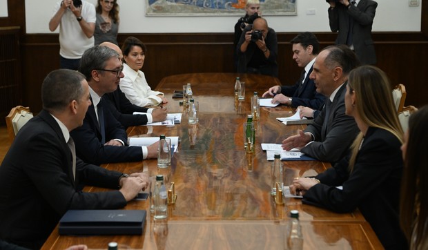  Aleksandar Vučić i Jorgos Gerapetritis