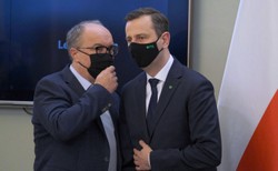 Czarzasty: Odważny jest PiS do momentu, kiedy nie zadzwoni ambasador USA