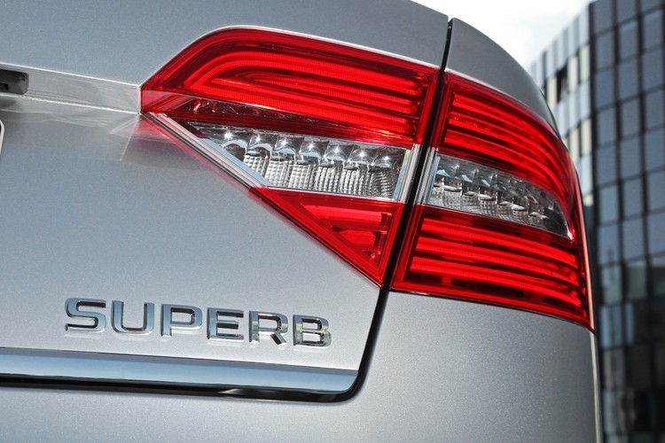 Skoda superb