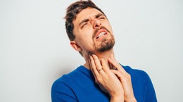 Ostry ból gardła- objawy, przyczyny, leczenie 