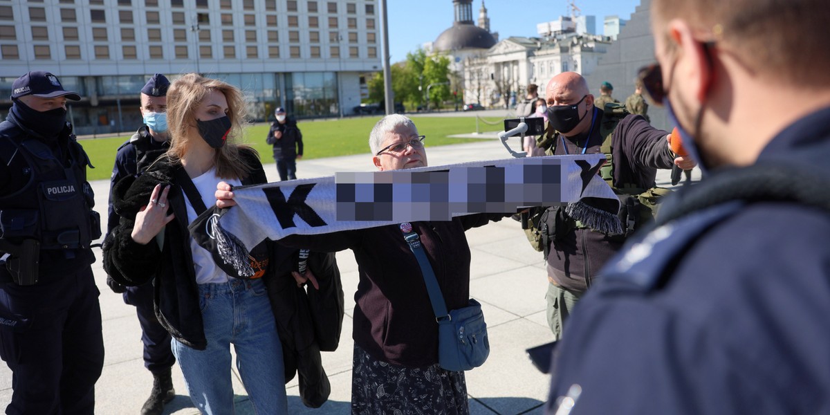 Na miesięcznicy panowała napięta atmosfera